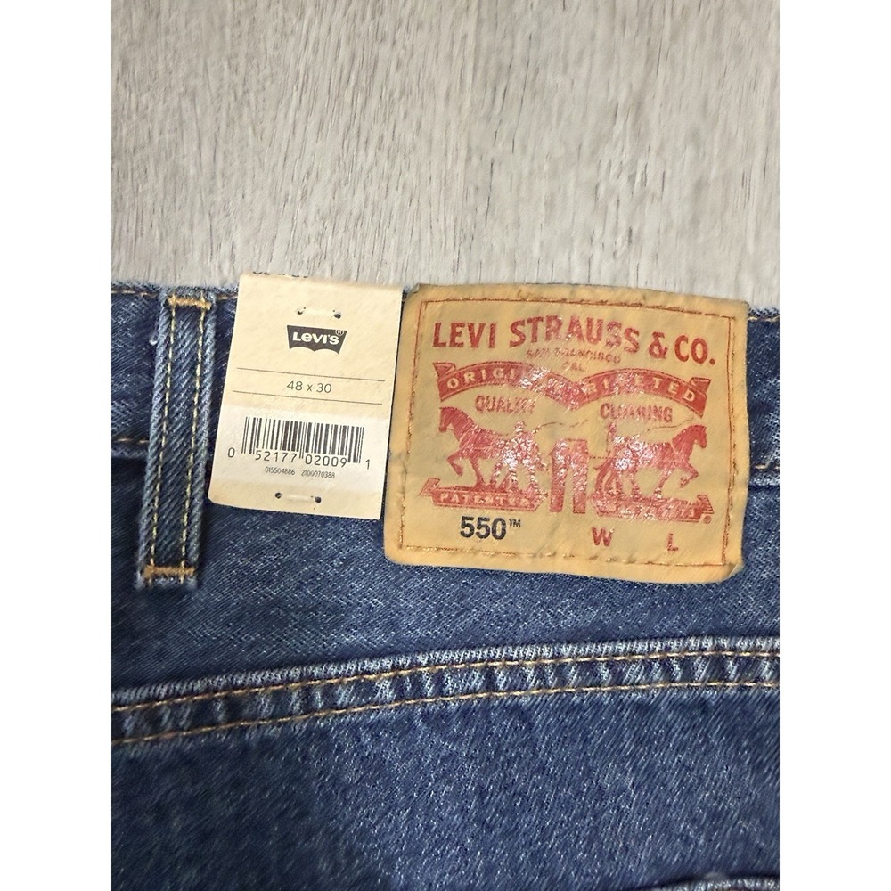 Levi's 550 Men Jeans 48x30 Medium Wash Relaxed Fit Big & Tall Work Casual NWT - Picture 11 of 12
